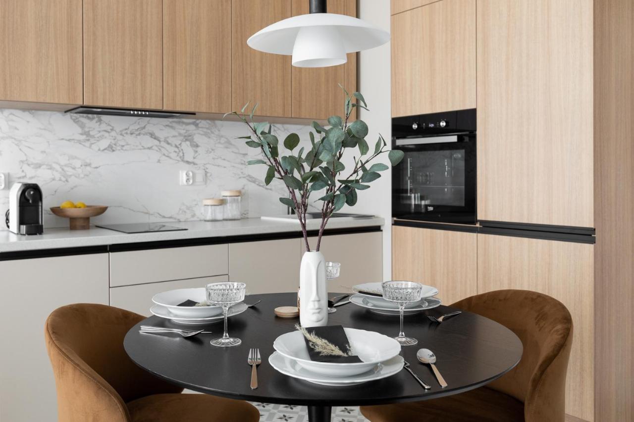 #2 Olive Center Free Garage * Cracovia